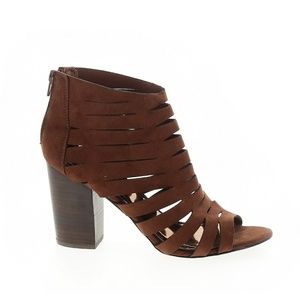 Carlos Santana 8M medium